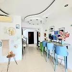 Готель Adriano Pe Plaja Belona 3*