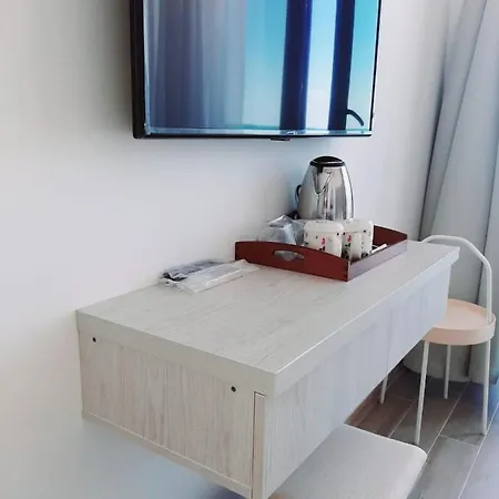 Adriano Pe Plaja Belona ホテル