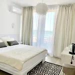 Adriano Pe Plaja Belona 3* Észak-Eforie