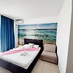 Adriano Pe Plaja Belona 3* Észak-Eforie