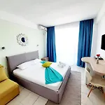 Adriano Pe Plaja Belona Szálloda