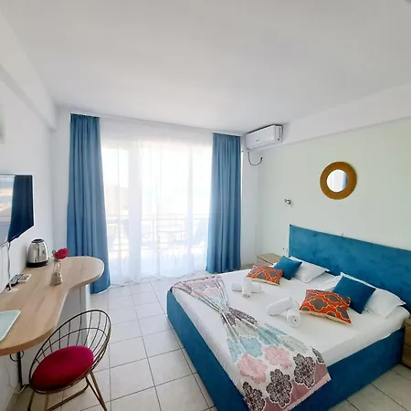 Adriano Pe Plaja Belona Eforie Nord