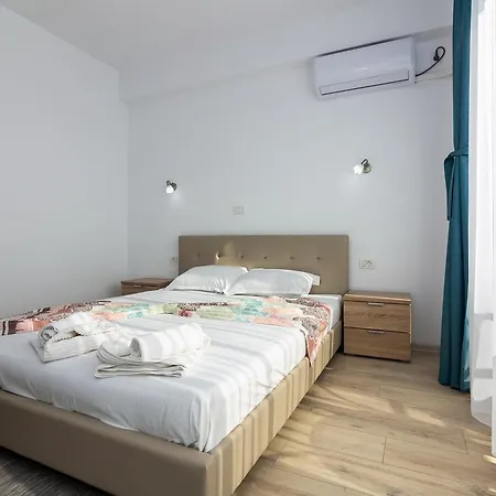 Hotel Adriano Pe Plaja Belona Eforie Nord