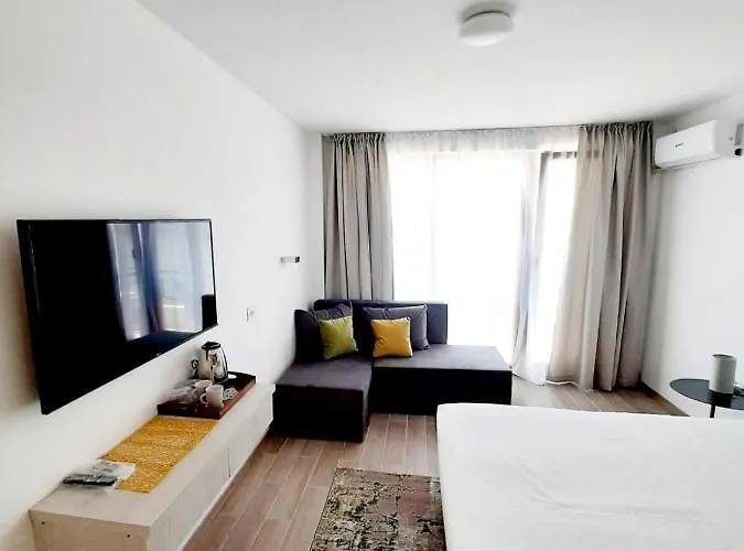 Adriano Pe Plaja Belona 3* Eforie Nord