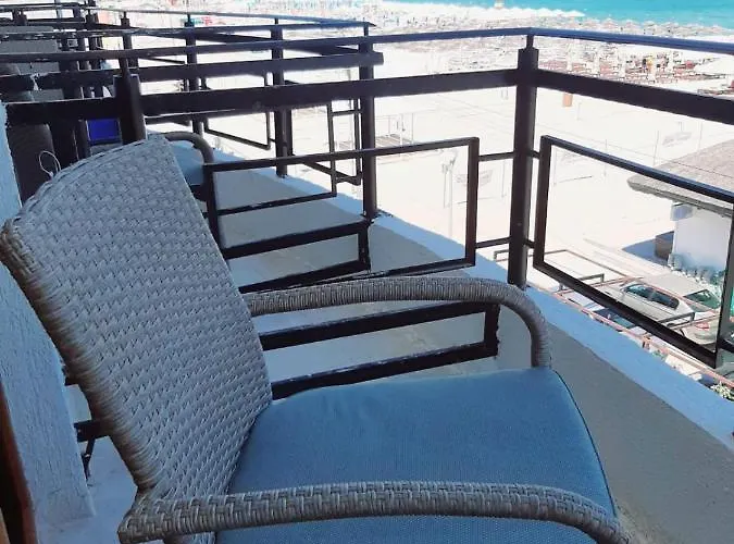 ホテル Adriano Pe Plaja Belona 3*