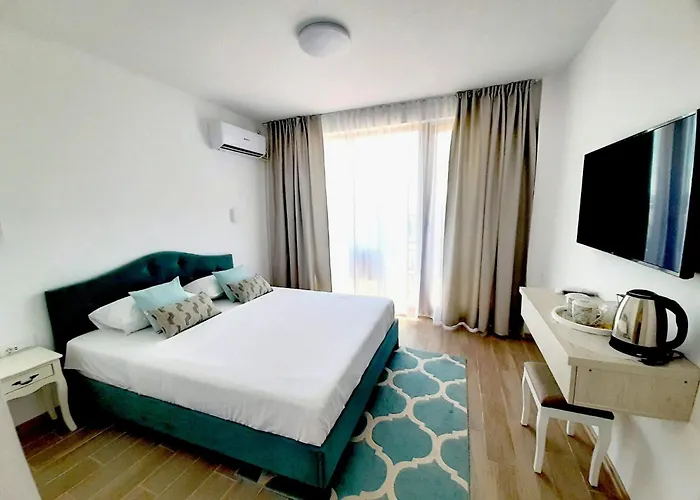 Hotel Adriano Pe Plaja Belona