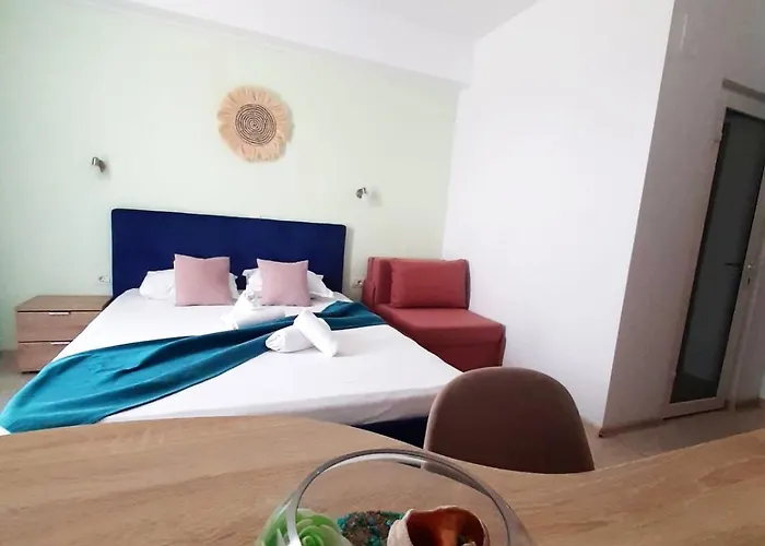 Adriano Pe Plaja Belona Hotel