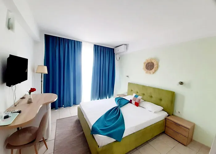 Hotel Adriano Pe Plaja Belona Eforie Nord