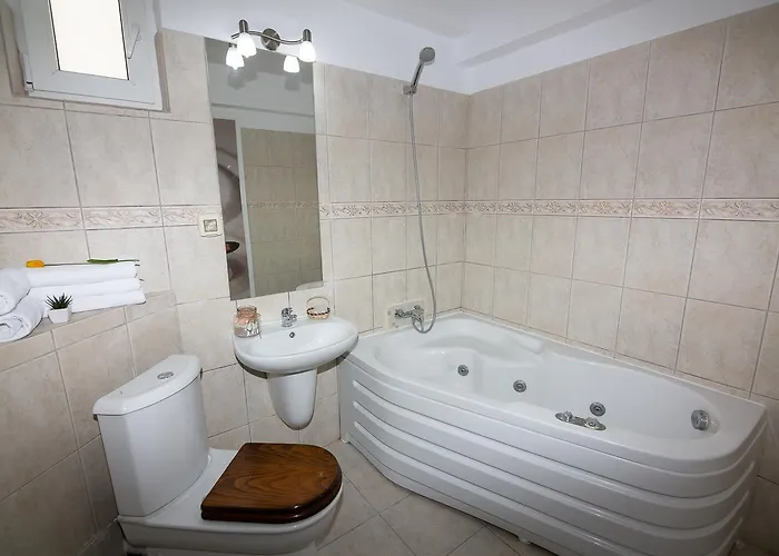 Adriano Pe Plaja Belona ホテル 3*