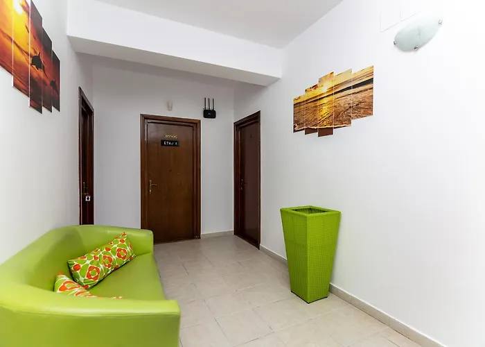 Adriano Pe Plaja Belona 3* エフォリエ・ノルド